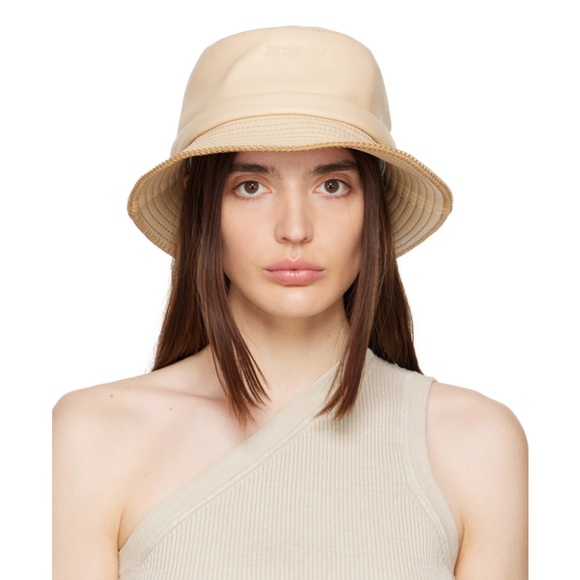 Jacquemus Beige leather Bucket Hat NWT - Picture 1 of 6